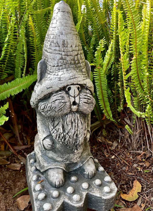 Katnip Island Statuary Astro Gnome Dog